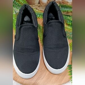 J F Black Slip-On Sneakers WOMENS SZ 6
